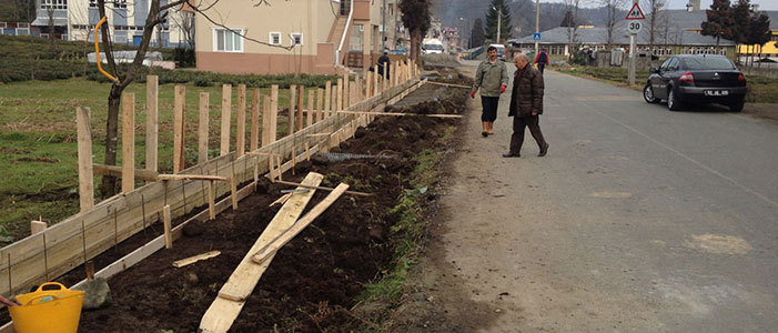 Atatrk Caddesinde Tretuvar almasna Baland